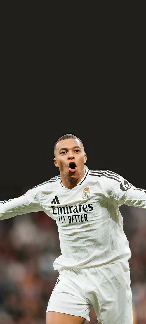 费兰：不是每天都能上演帽子戏法，我要让教练“头疼”（费兰：帽子戏法不是常态，我要让主帅为排兵布阵犯难）