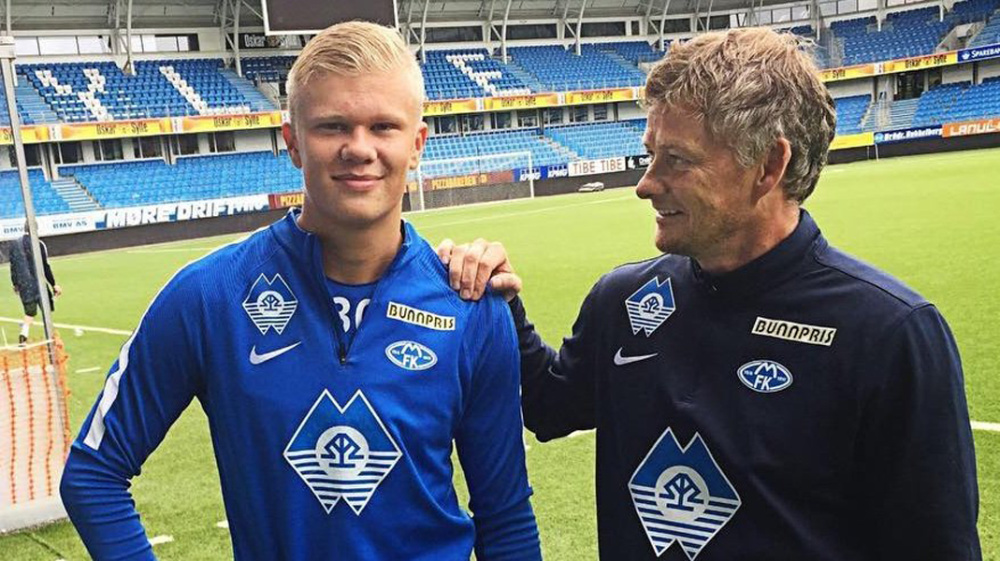 米体：索默犯了不少错，国米在寻找靠谱的一门（米体：索默频繁失误，国米正物色可靠主力门将）