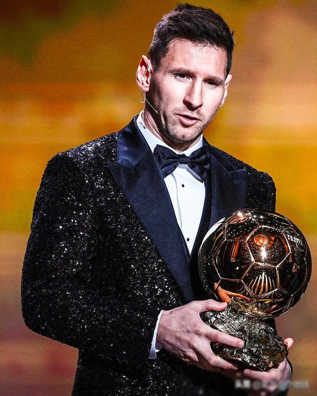 西媒：梅西造访诺坎普未提前联系巴萨，但俱乐部显然知情（西媒称：梅西突访诺坎普未事先告知巴萨，俱乐部早已知情）