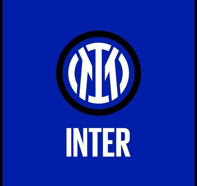 绿茵场上的百年世仇，皇马与巴萨，一场足球背后的政治战争（皇马与巴萨：百年宿敌，球场之外的政治角力）