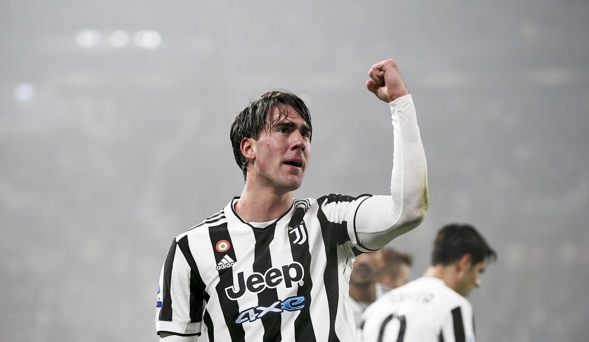 基米希：被定位球扳平比分不应出现在拜仁身上，这让人恼火（基米希：被定位球追平不该在拜仁身上发生，太令人恼火）