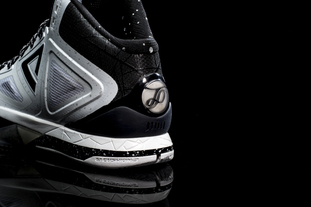 队报：雷恩19岁中卫布德拉勒飞速崛起，多支豪门长期关注他（队报：雷恩19岁中卫布德拉勒强势上位，多家豪门长期考察）