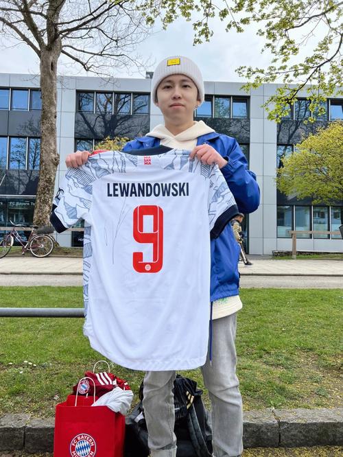 传奇！老将阿斯帕斯西甲400场里程碑之夜送助攻斩皇马（阿斯帕斯西甲第400场里程碑之夜送助攻，助队斩皇马）