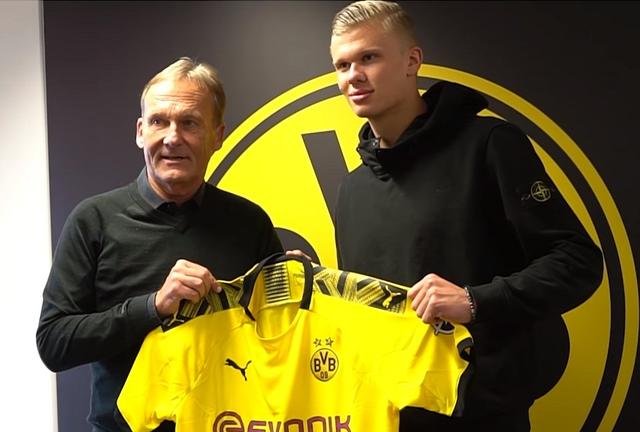 安息，前诺丁汉森林欧冠冠军成员约翰-罗伯逊去世，享年72岁（前诺丁汉森林欧冠冠军功臣约翰·罗伯逊逝世，享年72岁）