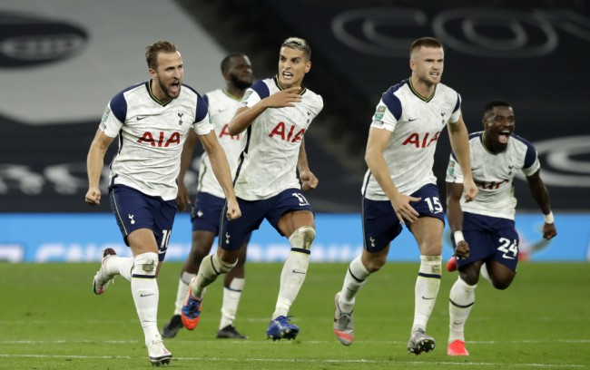 国际米兰vs科莫：劳塔罗-马丁内斯、恰尔汗奥卢首发，莫拉塔、尼科-帕斯出战（国际米兰战科莫：劳塔罗、恰尔汗奥卢先发；莫拉塔与尼科-帕斯出战）