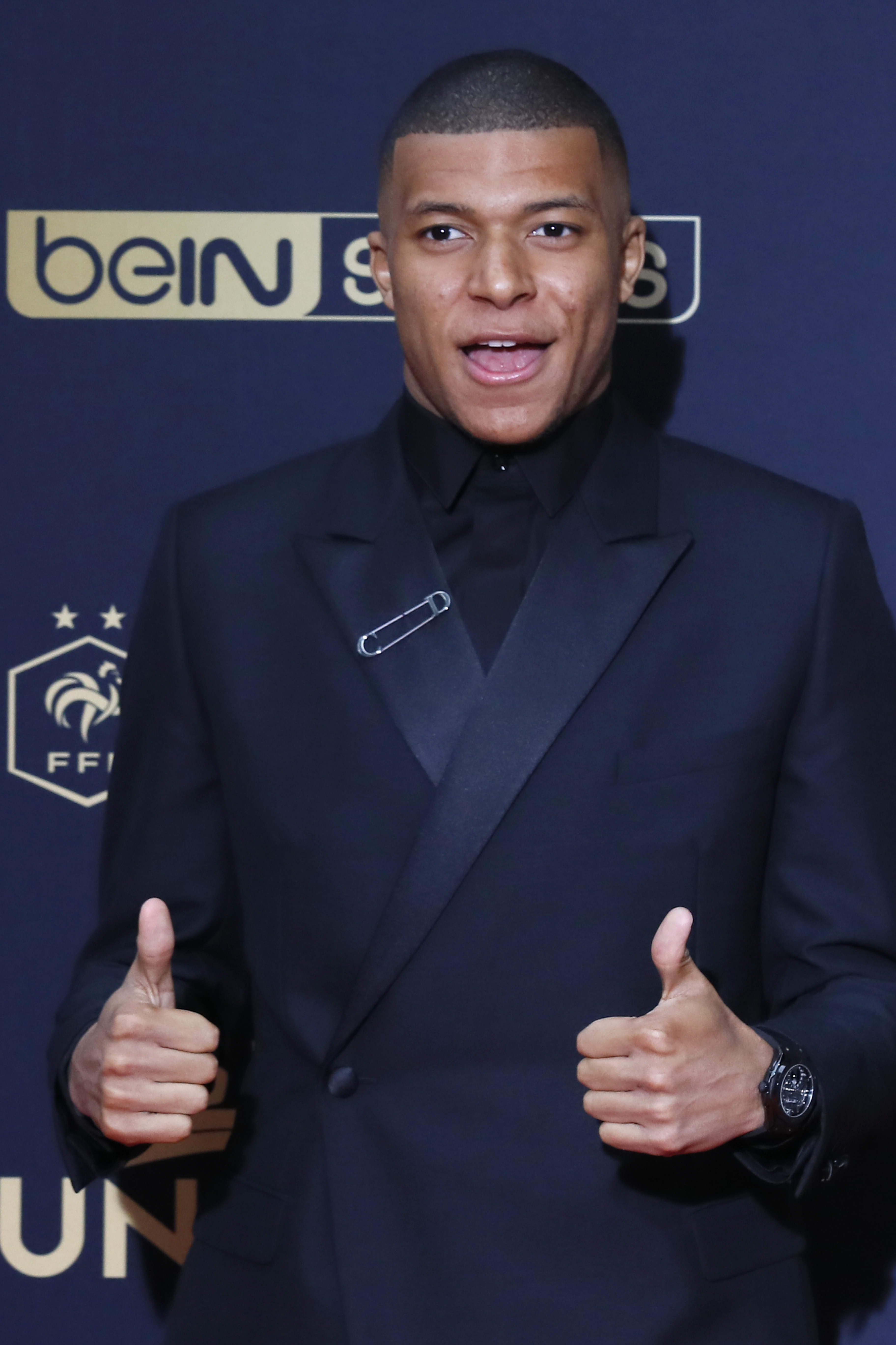 桑托斯：葡萄牙有实力成为争冠队伍，当然这条路不会简单（桑托斯：葡萄牙具备争冠实力，但通往巅峰绝非坦途）